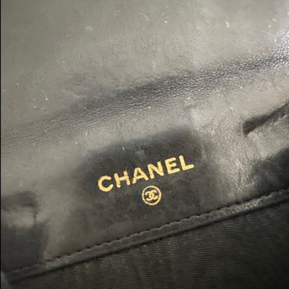 Chanel Leather Logo Wallet Black - Picture 7 of 9